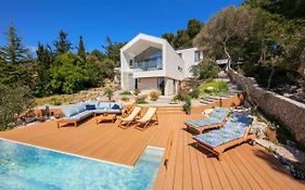 Villa Del Mar Deluxe